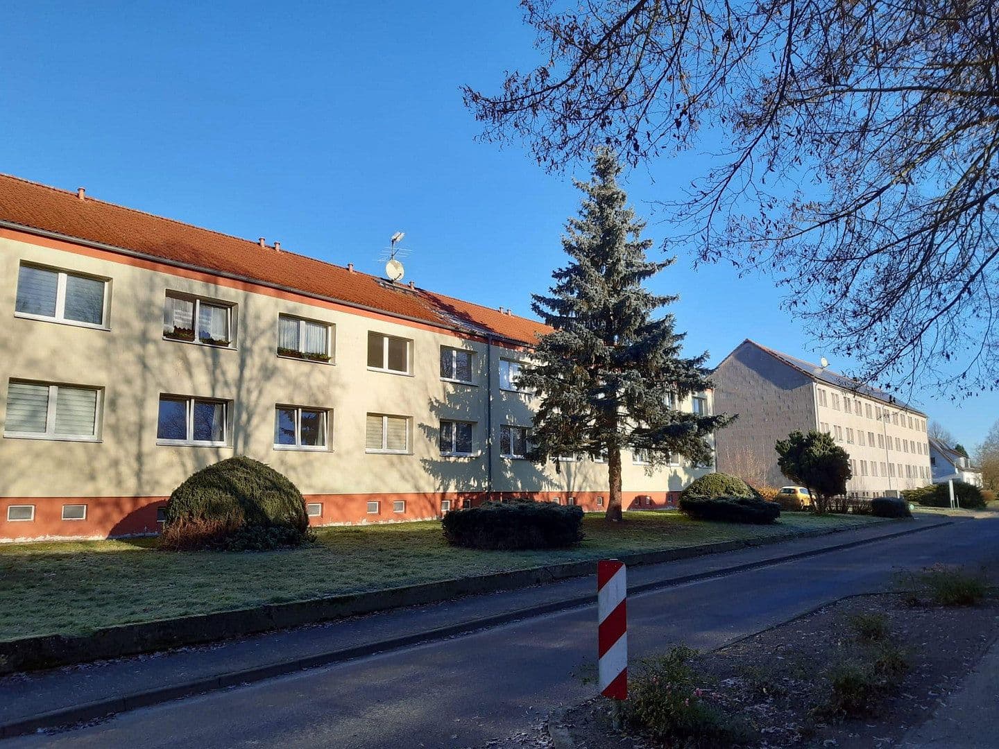 Pronájem bytu 3+1 58 m², Hauptstr. 18a-c, Gerdshagen, Braniborsko Pronájem bytu 3+1 58 m², Hauptstr. 18a-c, Gerdshagen, Braniborsko