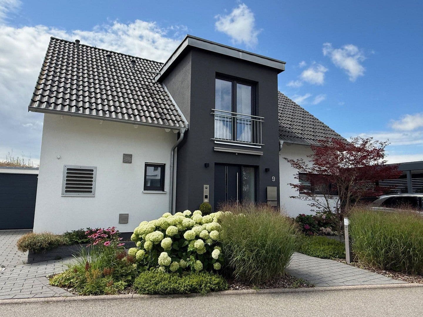 Prodej domu 150 m², pozemek 441 m², Luise-Schöffel-Weg 9, Herrenberg, Bádensko-Württembersko Prodej domu 150 m², pozemek 441 m², Luise-Schöffel-Weg 9, Herrenberg, Bádensko-Württembersko