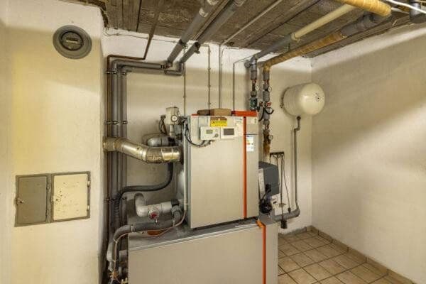 Prodej domu 260 m², pozemek 2.258 m², Gundelsheim, Bádensko-Württembersko Prodej domu 260 m², pozemek 2.258 m², Gundelsheim, Bádensko-Württembersko