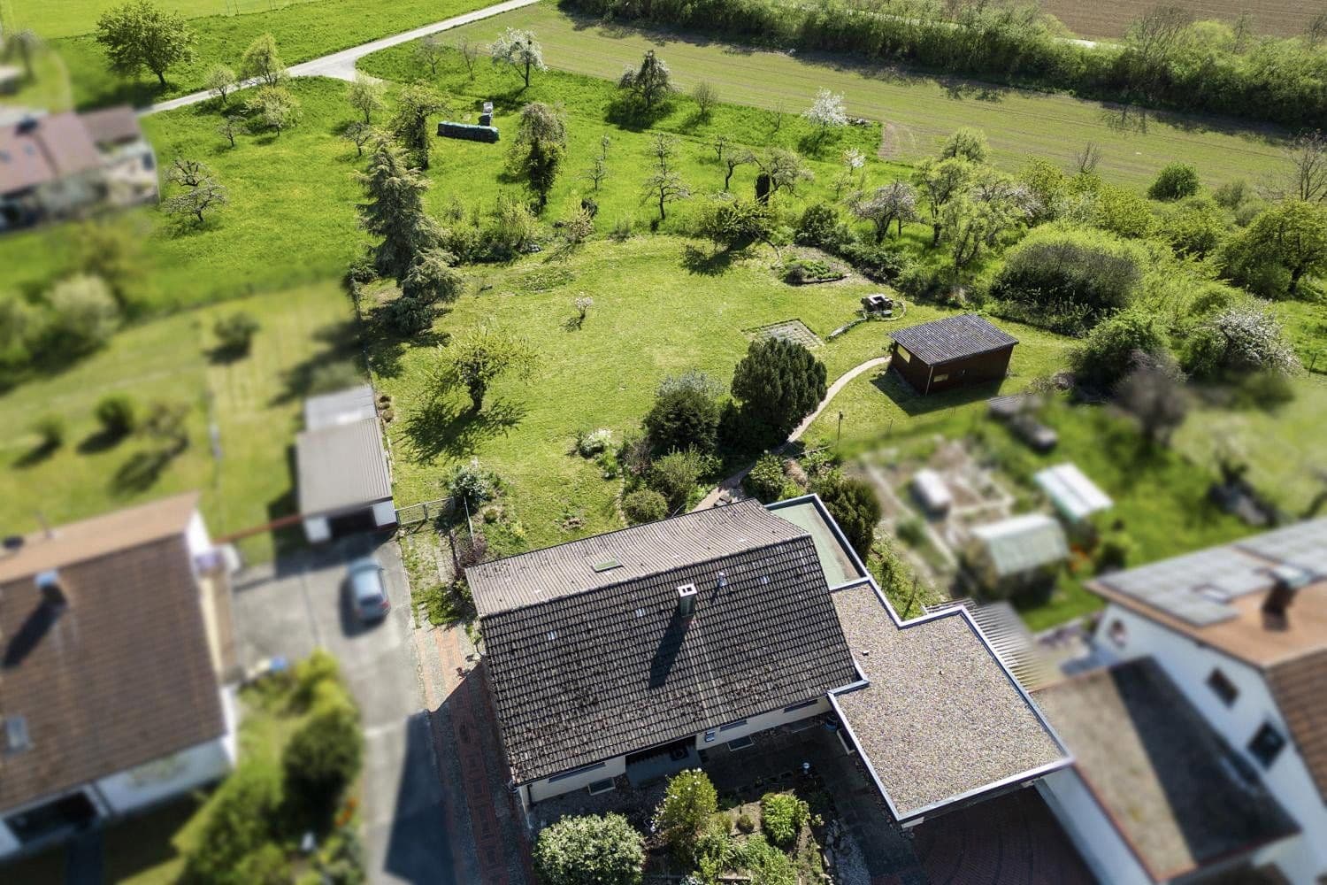 Prodej domu 260 m², pozemek 2.258 m², Gundelsheim, Bádensko-Württembersko Prodej domu 260 m², pozemek 2.258 m², Gundelsheim, Bádensko-Württembersko