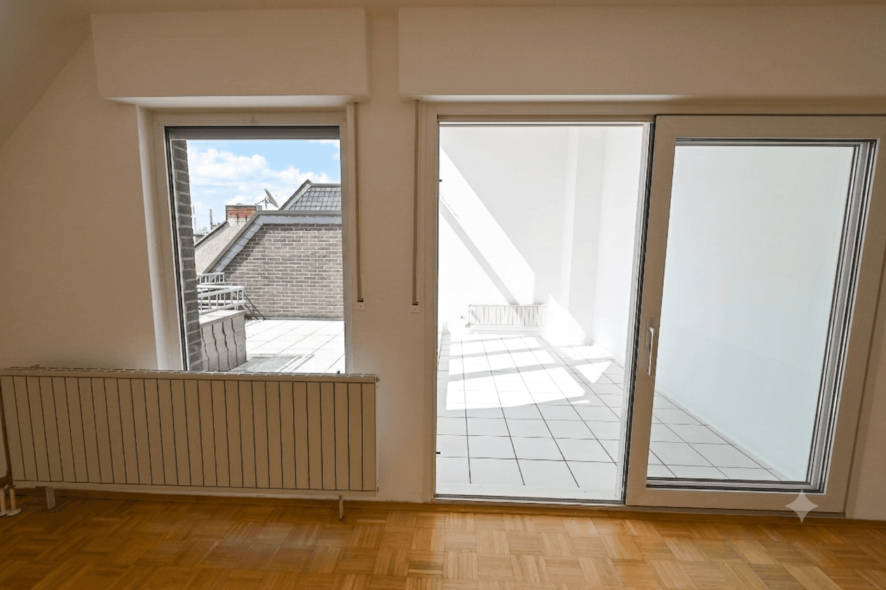 Pronájem bytu 3+1 110 m², Frankfurter Str. 214, Köln, Severní Porýní-Vestfálsko Pronájem bytu 3+1 110 m², Frankfurter Str. 214, Köln, Severní Porýní-Vestfálsko