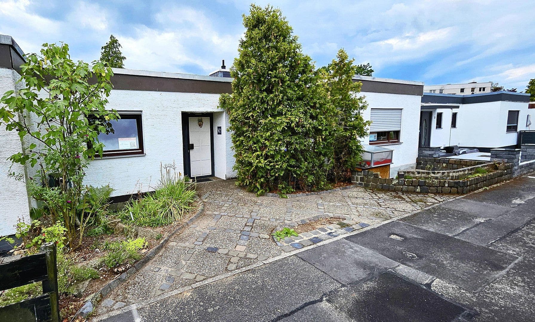 Prodej domu 114 m², pozemek 334 m², Rodgau, Hessen Prodej domu 114 m², pozemek 334 m², Rodgau, Hessen