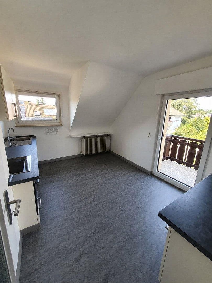Pronájem bytu 2+1 63 m², Bad Herrenalb, Bádensko-Württembersko Pronájem bytu 2+1 63 m², Bad Herrenalb, Bádensko-Württembersko