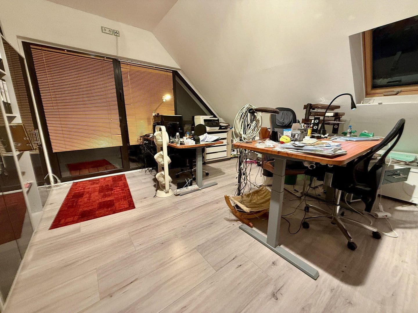 Prodej domu 420 m², pozemek 6.978 m², Kremmen, Braniborsko Prodej domu 420 m², pozemek 6.978 m², Kremmen, Braniborsko