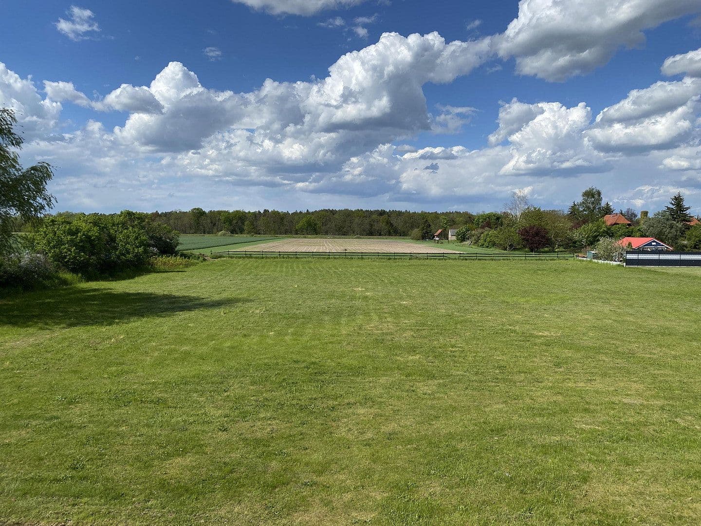 Prodej domu 420 m², pozemek 6.978 m², Kremmen, Braniborsko Prodej domu 420 m², pozemek 6.978 m², Kremmen, Braniborsko