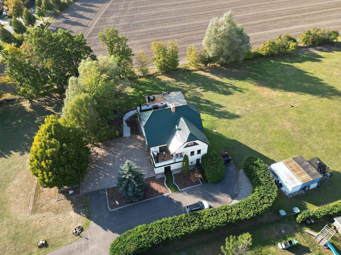 Prodej domu 420 m², pozemek 6.978 m², Kremmen, Braniborsko Prodej domu 420 m², pozemek 6.978 m², Kremmen, Braniborsko