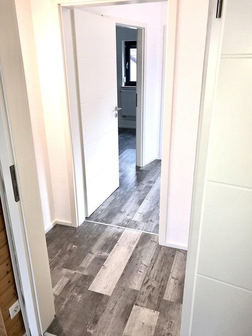 Pronájem bytu 3+1 60 m², Albstadt, Bádensko-Württembersko Pronájem bytu 3+1 60 m², Albstadt, Bádensko-Württembersko