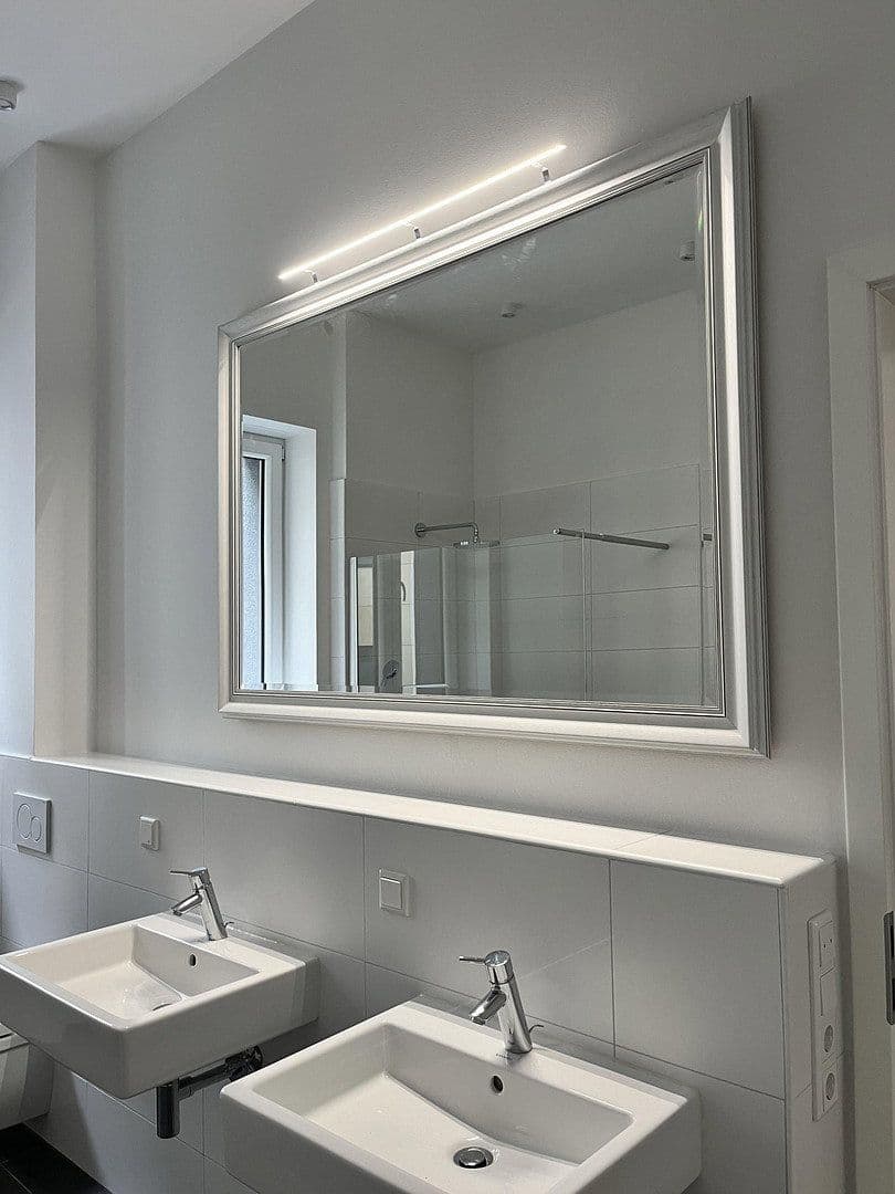 Pronájem bytu 3+kk 114 m², Frankfurt am Main, Hessen Pronájem bytu 3+kk 114 m², Frankfurt am Main, Hessen