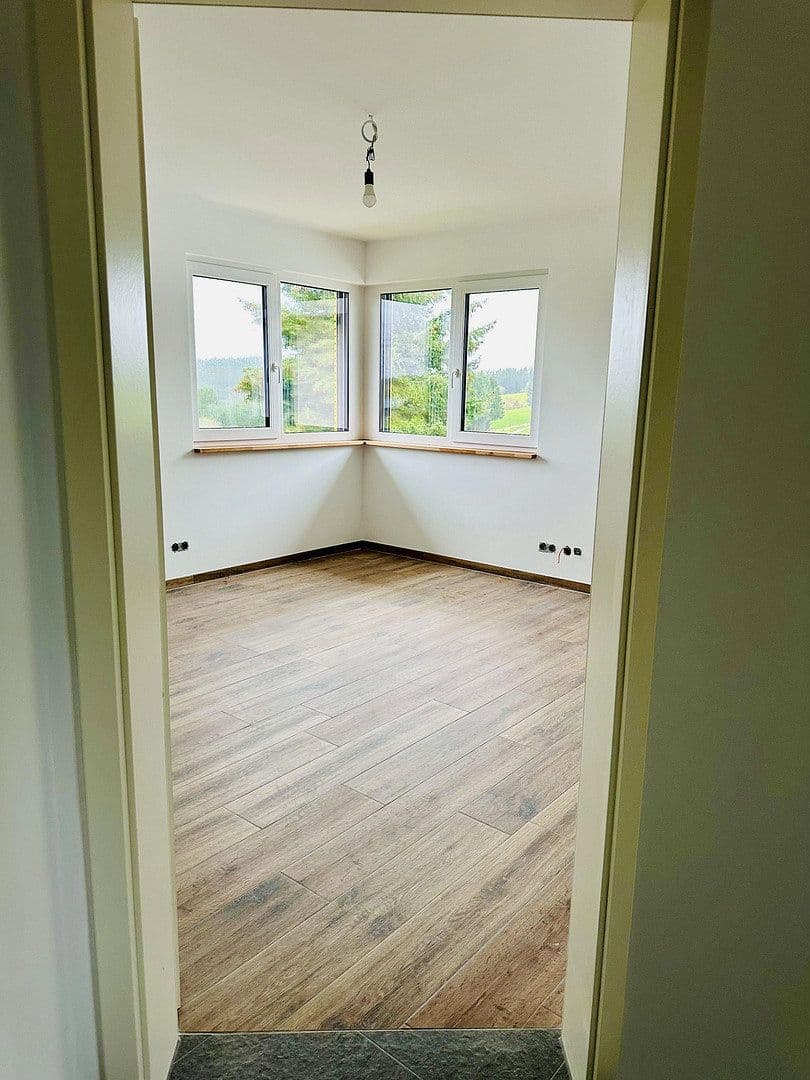 Pronájem domu 145 m², pozemek 475 m², Höfener Str. 23c, Schleiden, Severní Porýní-Vestfálsko Pronájem domu 145 m², pozemek 475 m², Höfener Str. 23c, Schleiden, Severní Porýní-Vestfálsko