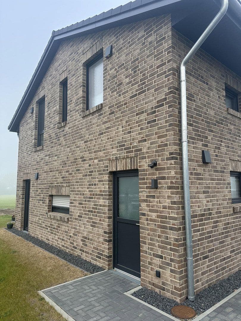 Pronájem domu 101 m², pozemek 597 m², Hemmoor, Dolní Sasko Pronájem domu 101 m², pozemek 597 m², Hemmoor, Dolní Sasko