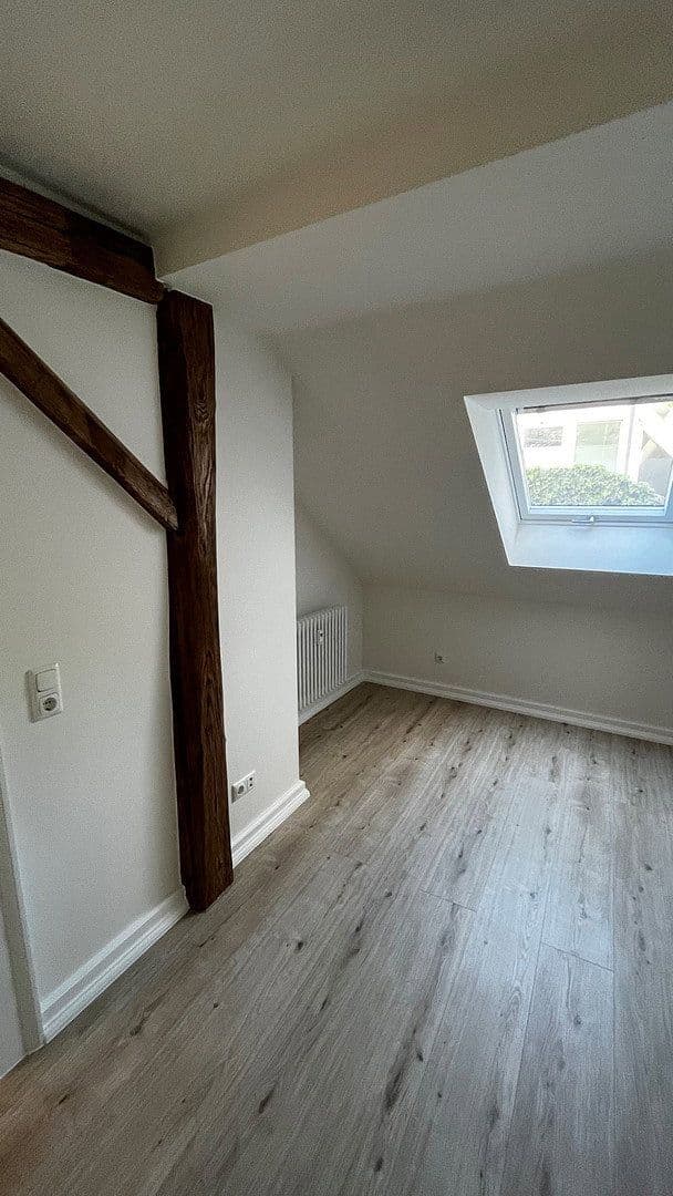 Pronájem bytu 3+1 95 m², Bad Schwalbach, Hessen Pronájem bytu 3+1 95 m², Bad Schwalbach, Hessen