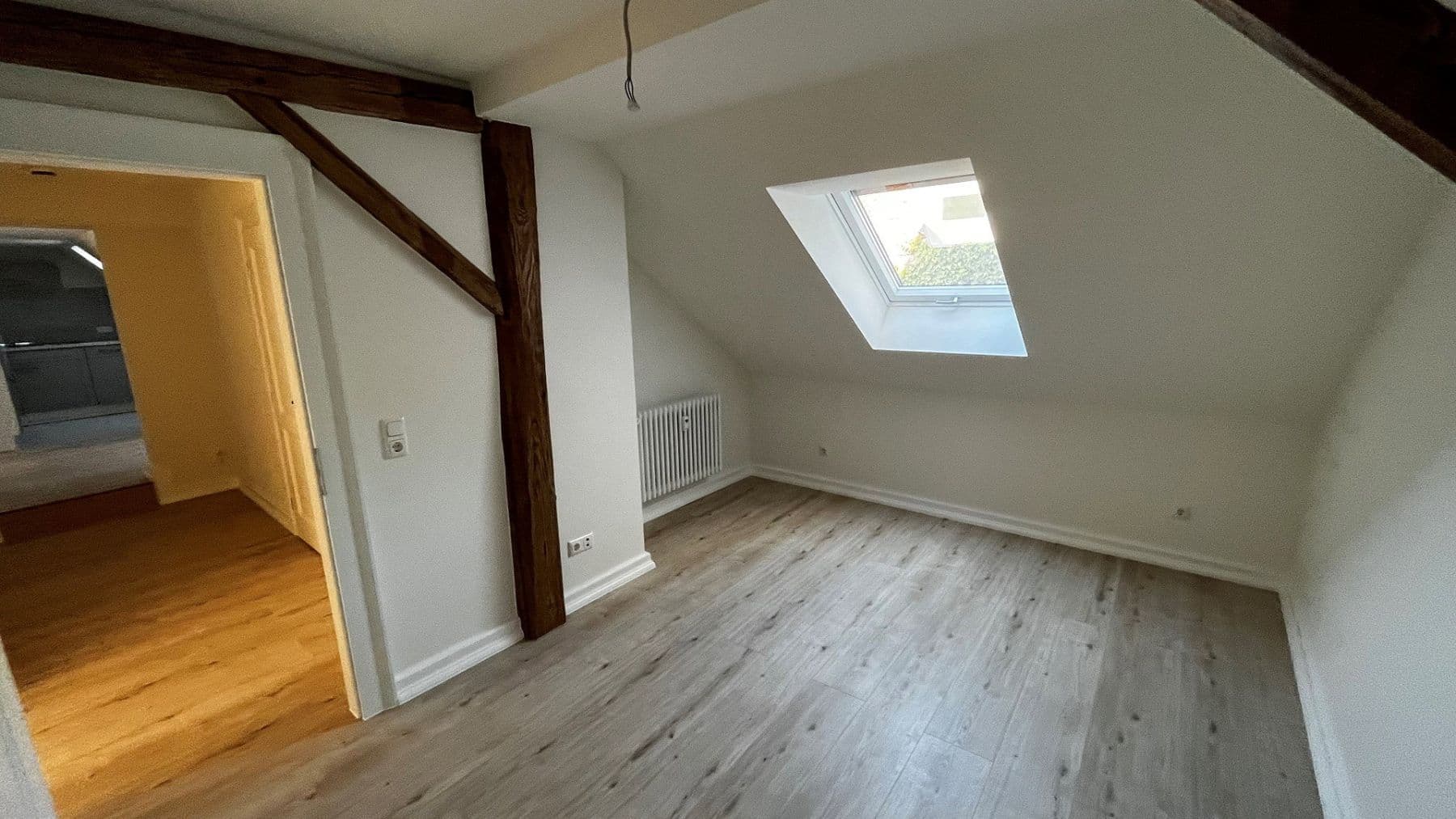 Pronájem bytu 3+1 95 m², Bad Schwalbach, Hessen Pronájem bytu 3+1 95 m², Bad Schwalbach, Hessen