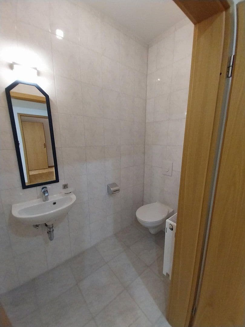 Pronájem bytu 4+1 145 m², Rosenbergstraße 37 A, Stuttgart, Bádensko-Württembersko Pronájem bytu 4+1 145 m², Rosenbergstraße 37 A, Stuttgart, Bádensko-Württembersko