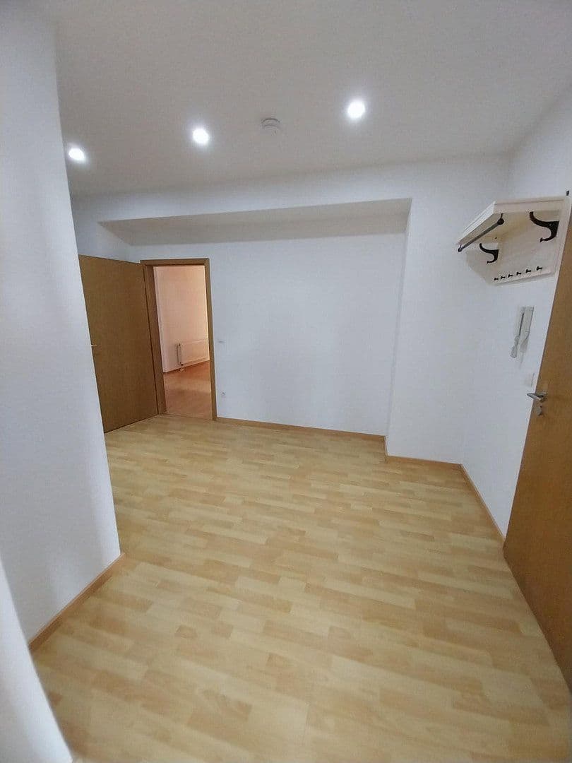 Pronájem bytu 4+1 145 m², Rosenbergstraße 37 A, Stuttgart, Bádensko-Württembersko Pronájem bytu 4+1 145 m², Rosenbergstraße 37 A, Stuttgart, Bádensko-Württembersko