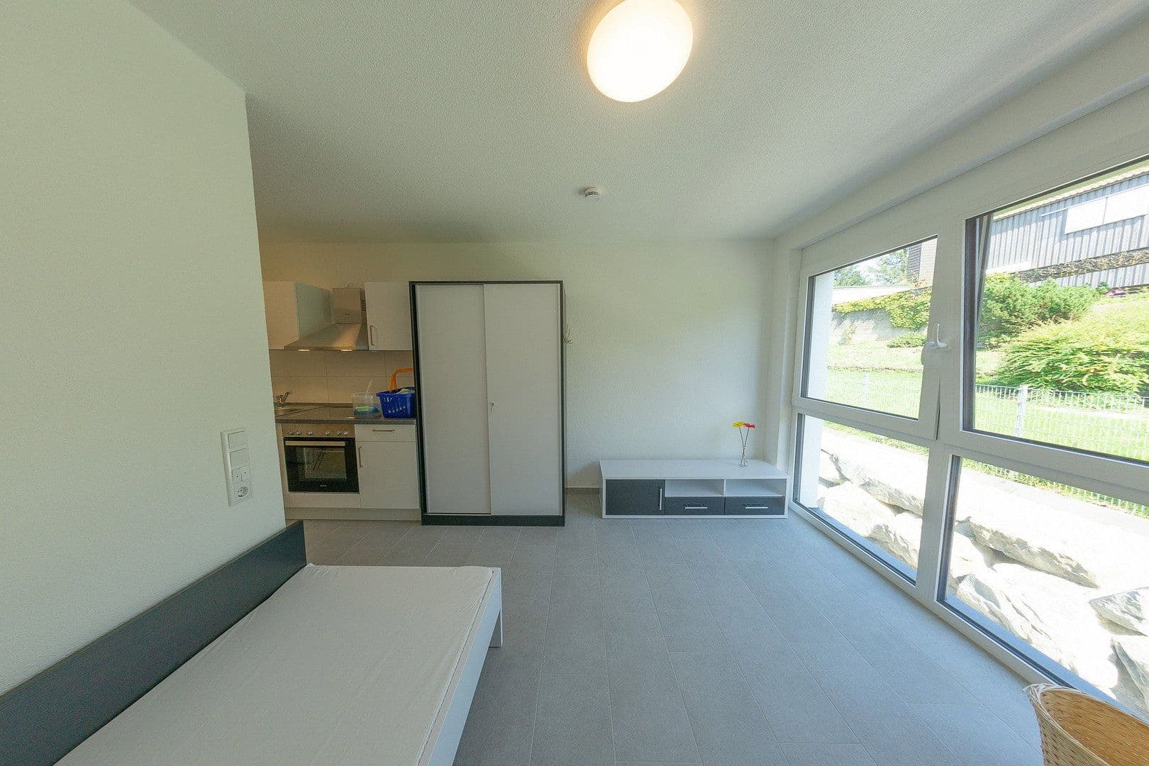 Pronájem bytu 1+1 22 m², Neuffener Straße 61, Nürtingen, Bádensko-Württembersko Pronájem bytu 1+1 22 m², Neuffener Straße 61, Nürtingen, Bádensko-Württembersko