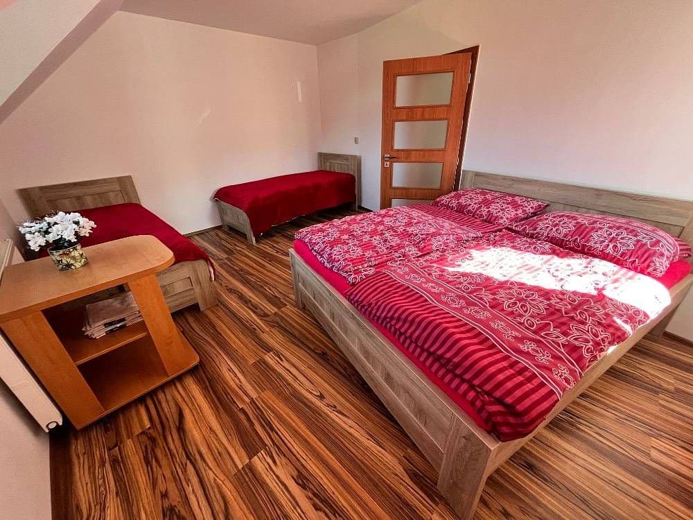 Pronájem chaty, chalupy, Hamry nad Sázavou, Kraj Vysočina Pronájem chaty, chalupy, Hamry nad Sázavou, Kraj Vysočina