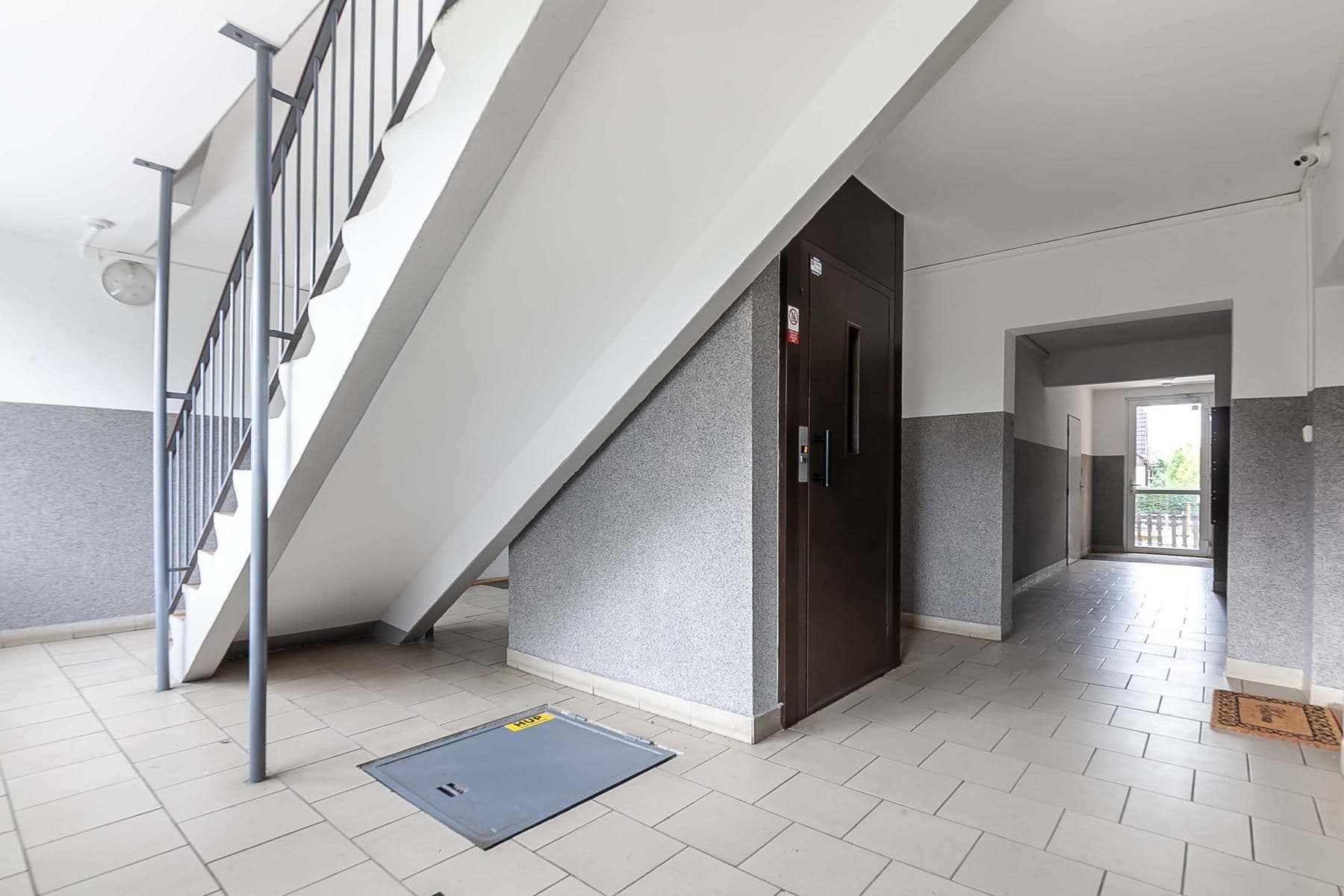 Prodej bytu 2+kk 46 m², Zárybská, Praha, Praha Prodej bytu 2+kk 46 m², Zárybská, Praha, Praha