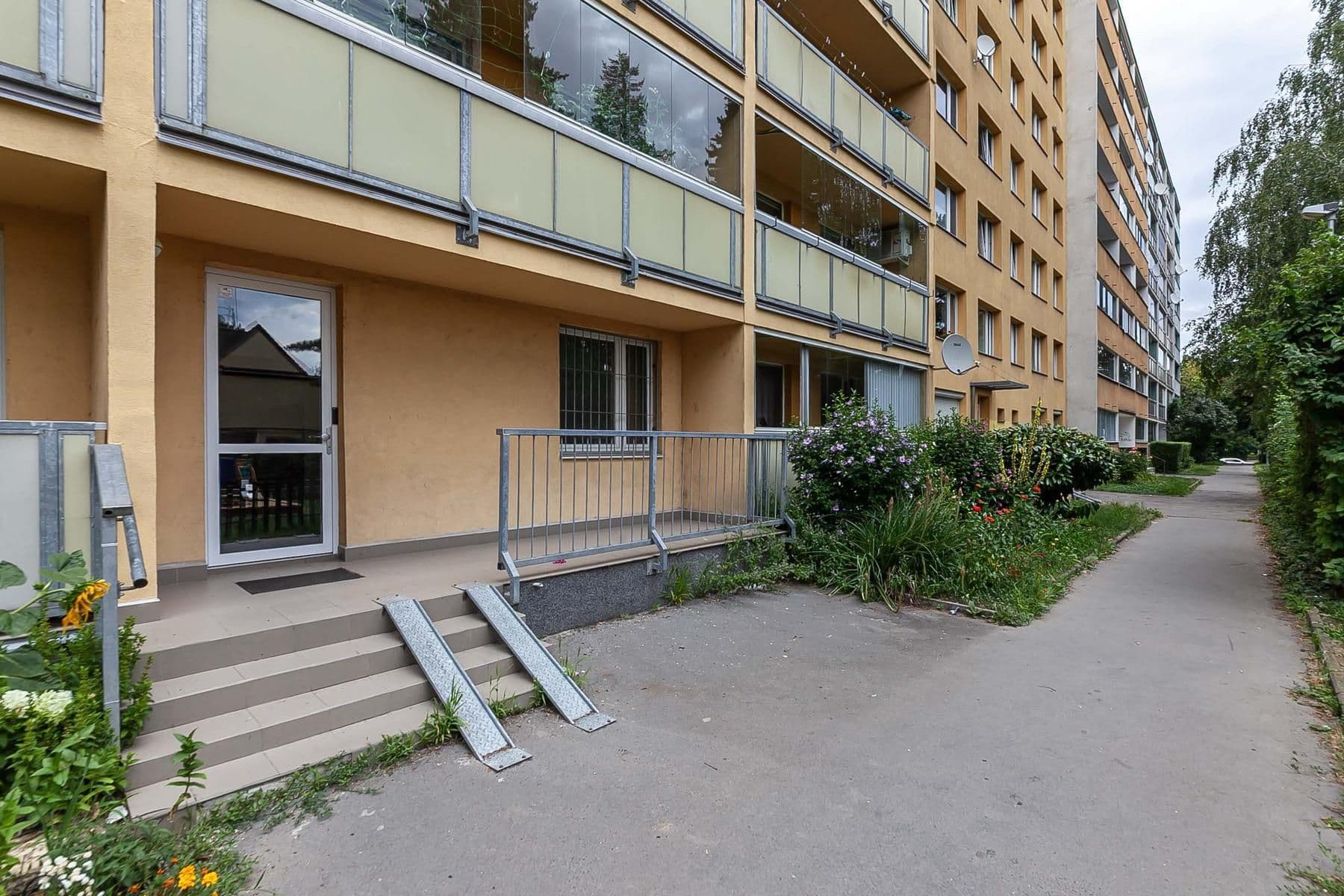 Prodej bytu 2+kk 46 m², Zárybská, Praha, Praha Prodej bytu 2+kk 46 m², Zárybská, Praha, Praha