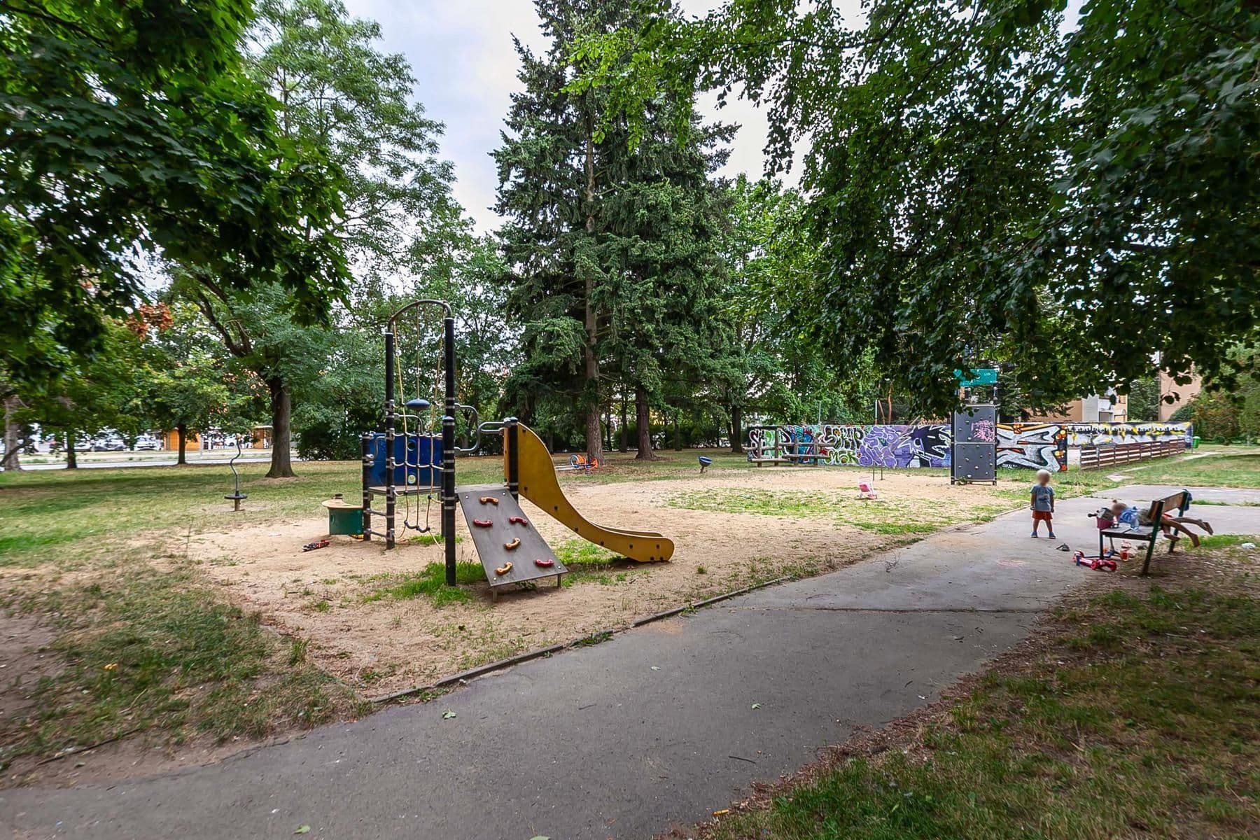 Prodej bytu 2+kk 46 m², Zárybská, Praha, Praha Prodej bytu 2+kk 46 m², Zárybská, Praha, Praha