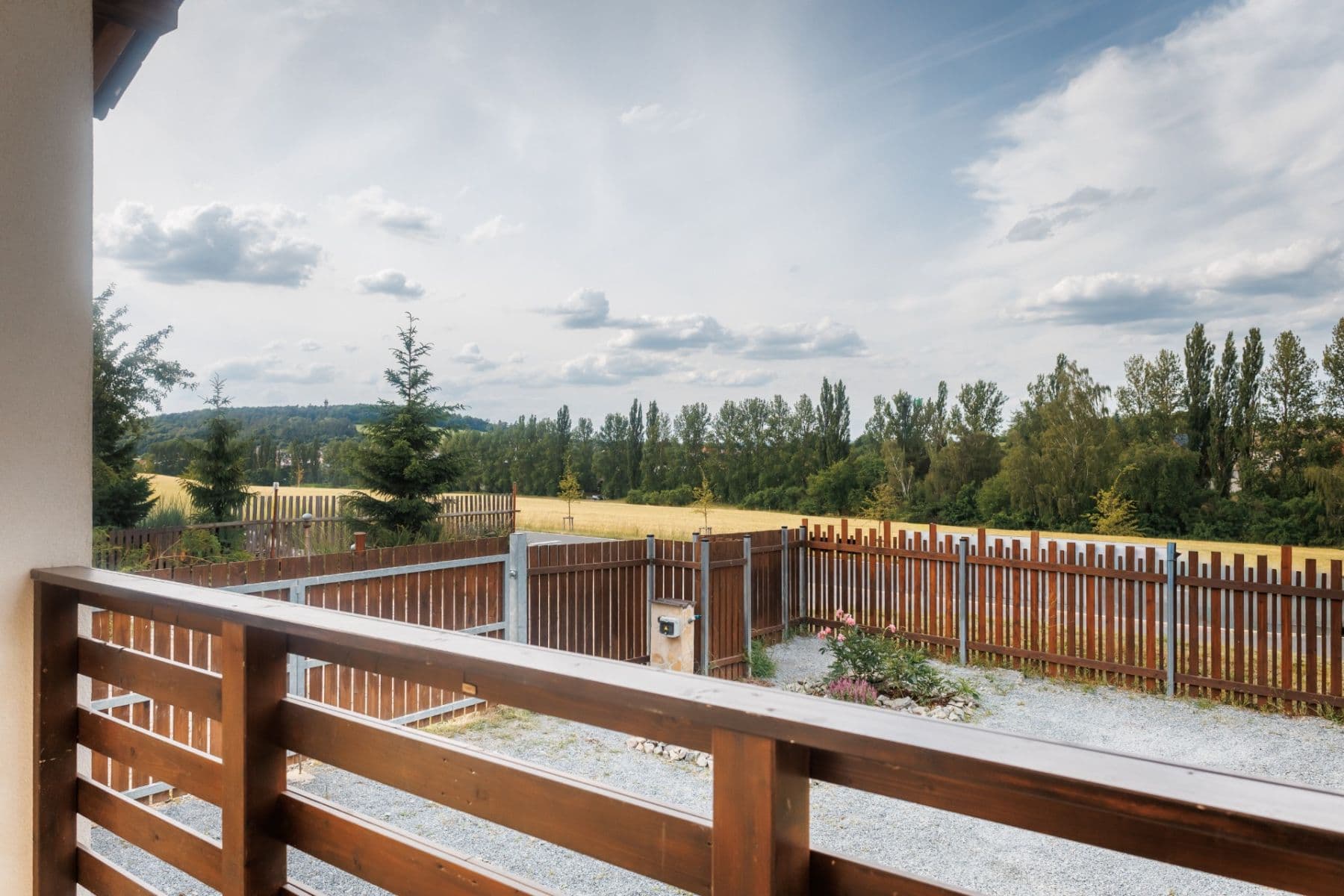 Prodej domu 117 m², pozemek 774 m², Červenohrádecká, Plzeň, Plzeňský kraj Prodej domu 117 m², pozemek 774 m², Červenohrádecká, Plzeň, Plzeňský kraj