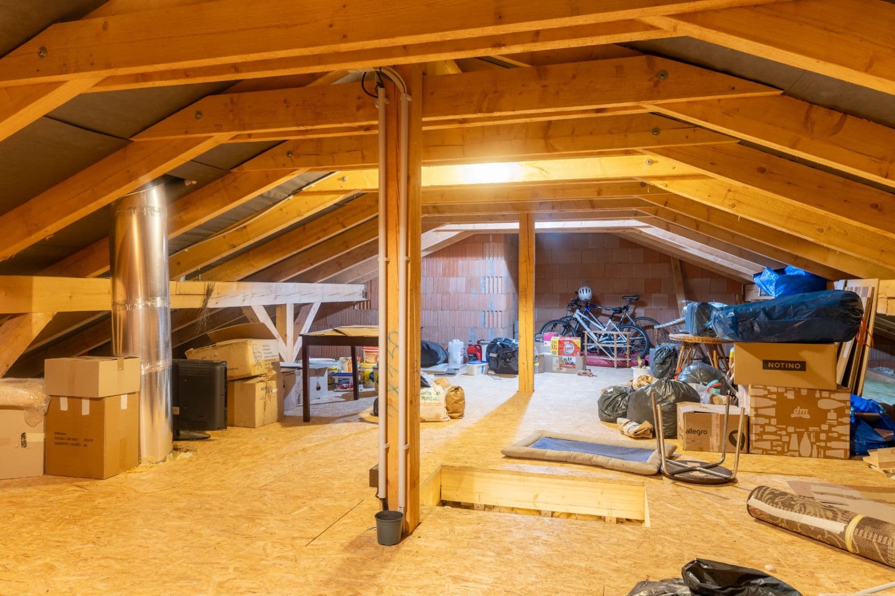 Prodej domu 117 m², pozemek 774 m², Červenohrádecká, Plzeň, Plzeňský kraj Prodej domu 117 m², pozemek 774 m², Červenohrádecká, Plzeň, Plzeňský kraj
