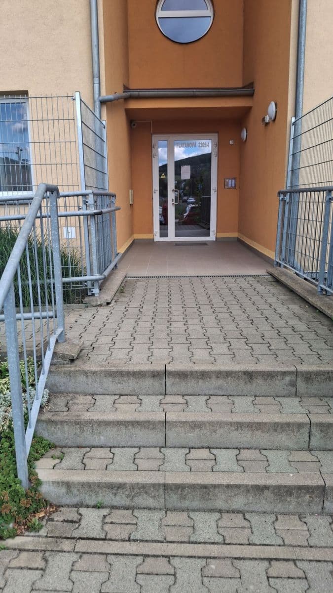 Pronájem bytu 1+kk 50 m², Platanová, Litoměřice, Ústecký kraj Pronájem bytu 1+kk 50 m², Platanová, Litoměřice, Ústecký kraj