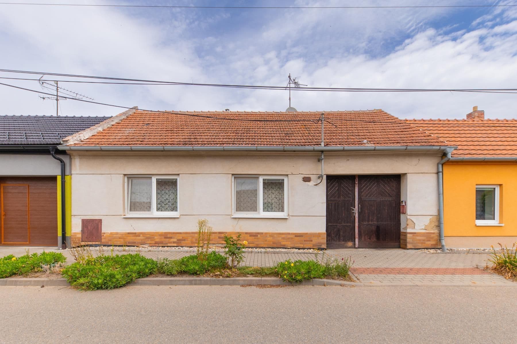 Prodej domu 100 m², pozemek 536 m², Ukrajina, Moravská Nová Ves, Jihomoravský kraj Prodej domu 100 m², pozemek 536 m², Ukrajina, Moravská Nová Ves, Jihomoravský kraj