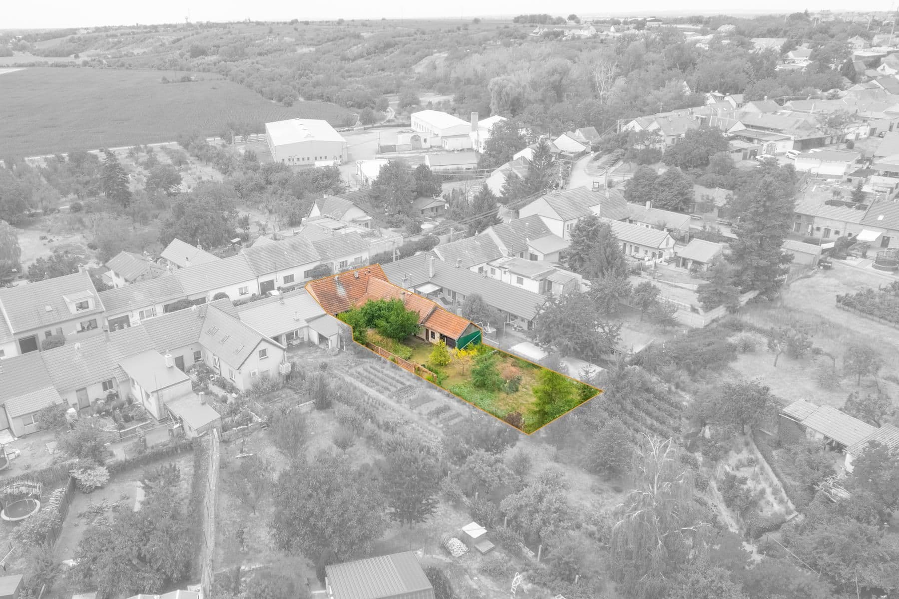 Prodej domu 100 m², pozemek 536 m², Ukrajina, Moravská Nová Ves, Jihomoravský kraj Prodej domu 100 m², pozemek 536 m², Ukrajina, Moravská Nová Ves, Jihomoravský kraj