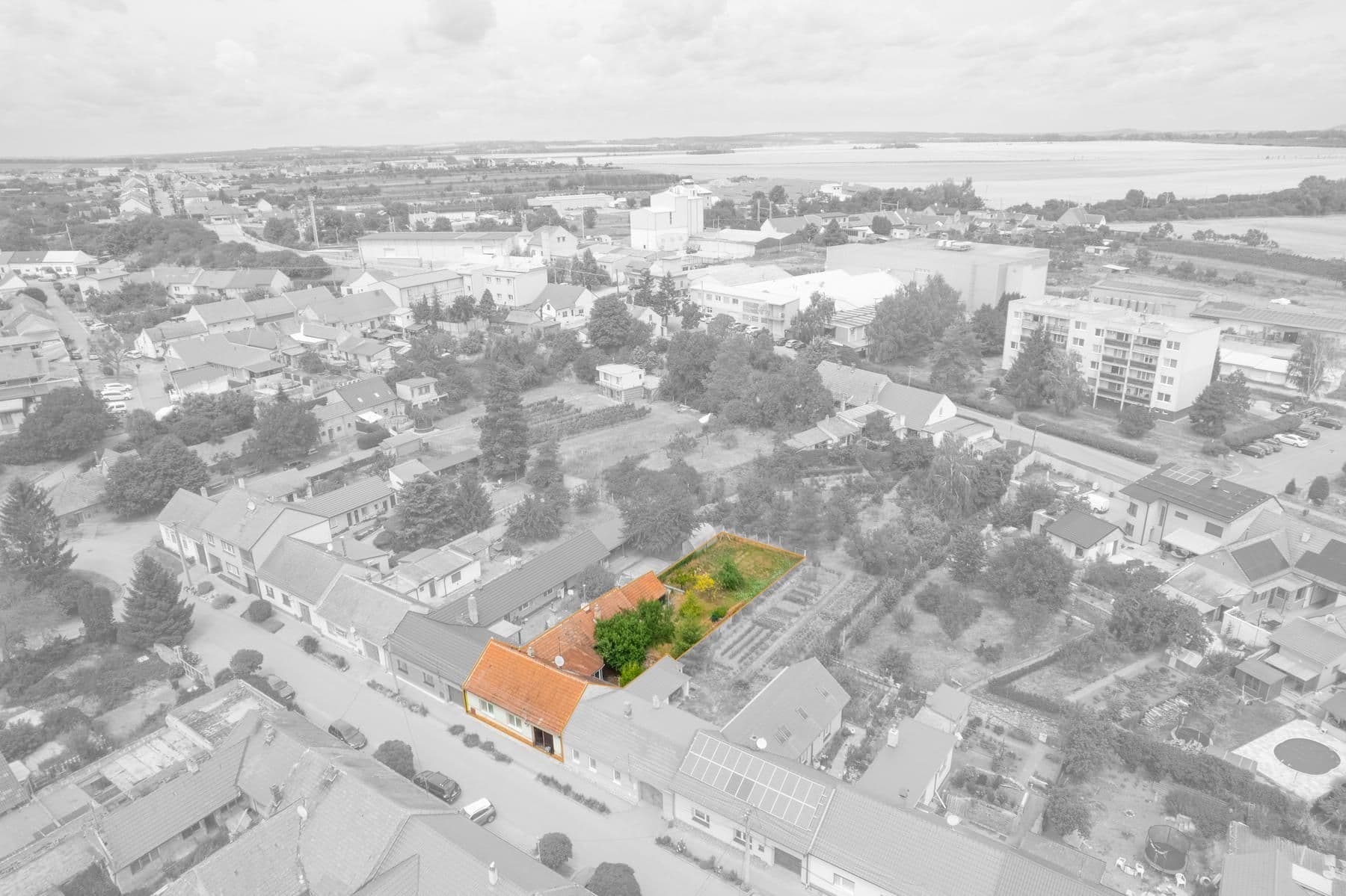 Prodej domu 100 m², pozemek 536 m², Ukrajina, Moravská Nová Ves, Jihomoravský kraj Prodej domu 100 m², pozemek 536 m², Ukrajina, Moravská Nová Ves, Jihomoravský kraj
