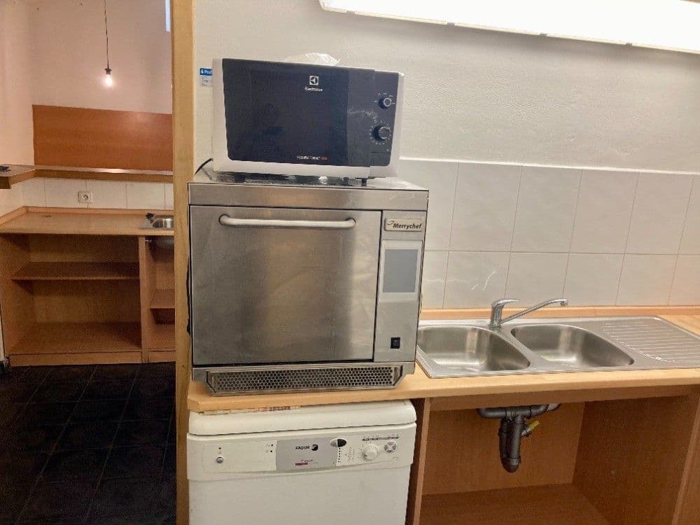 Pronájem nebytového prostoru 89 m², Havlíčkovo náměstí, Praha, Praha Pronájem nebytového prostoru 89 m², Havlíčkovo náměstí, Praha, Praha