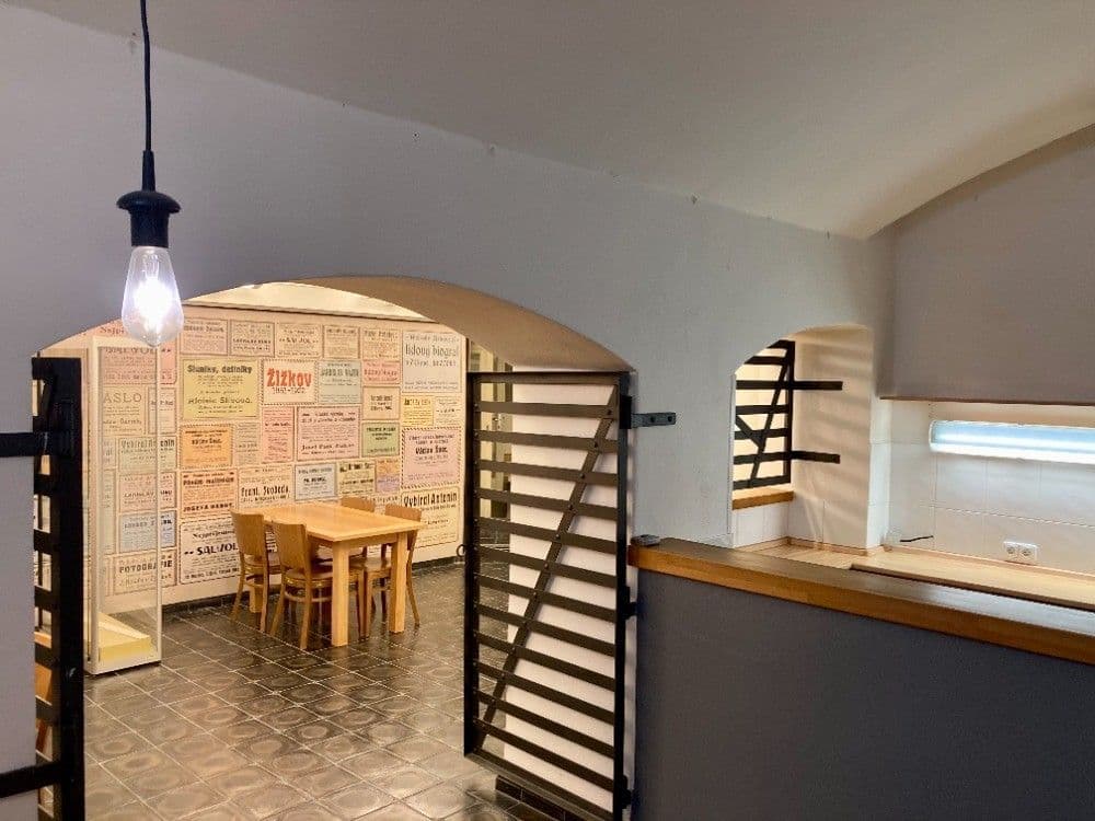 Pronájem nebytového prostoru 89 m², Havlíčkovo náměstí, Praha, Praha Pronájem nebytového prostoru 89 m², Havlíčkovo náměstí, Praha, Praha
