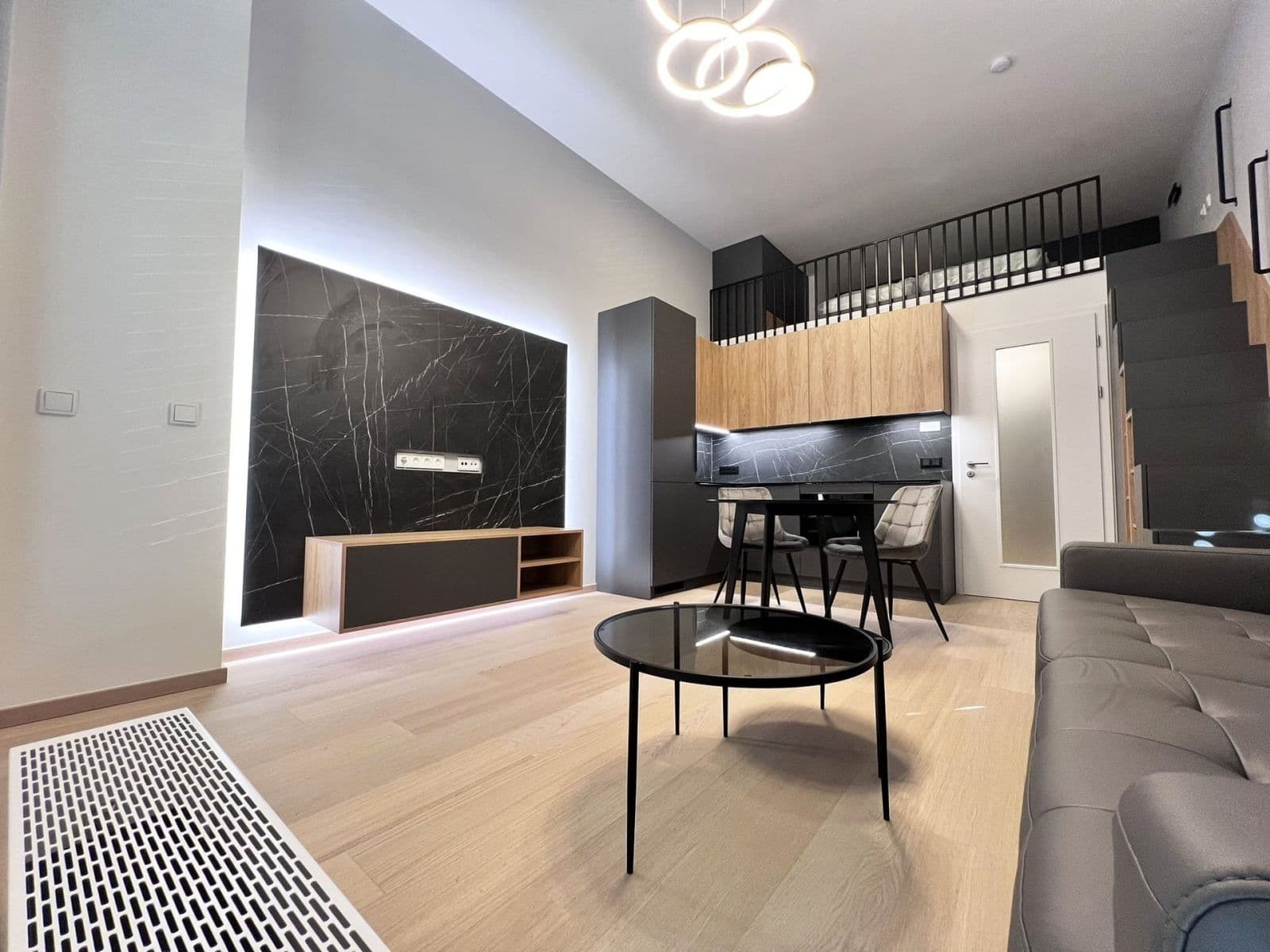 Pronájem bytu 1+kk 41 m², Tusarova, Praha, Praha Pronájem bytu 1+kk 41 m², Tusarova, Praha, Praha