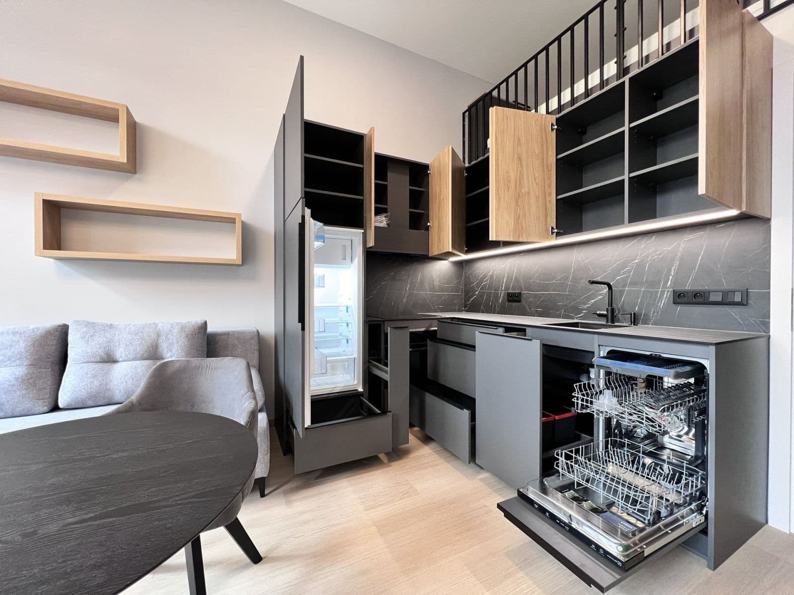 Pronájem bytu 1+kk 41 m², Tusarova, Praha, Praha Pronájem bytu 1+kk 41 m², Tusarova, Praha, Praha