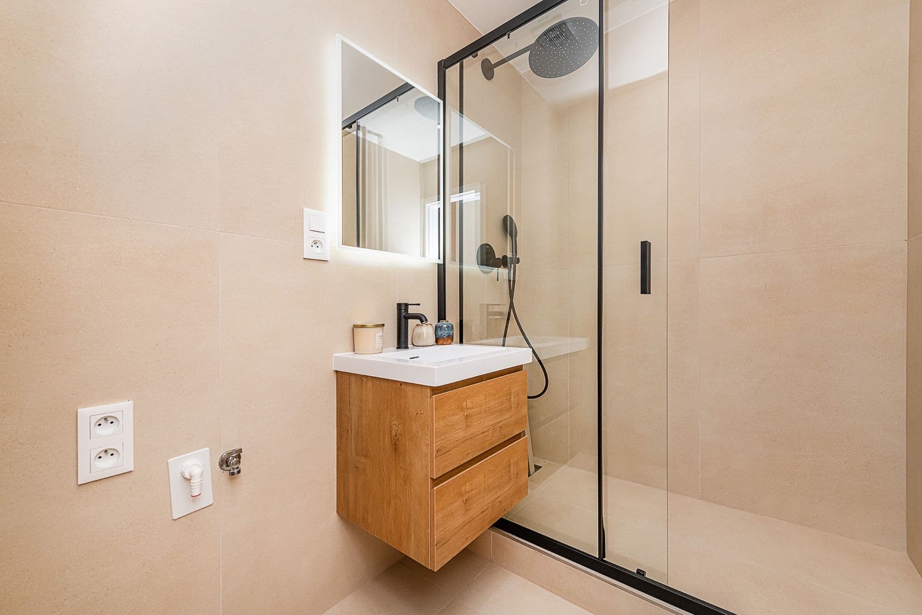 Prodej bytu 3+kk 55 m², Hodonínská, Praha, Praha Prodej bytu 3+kk 55 m², Hodonínská, Praha, Praha