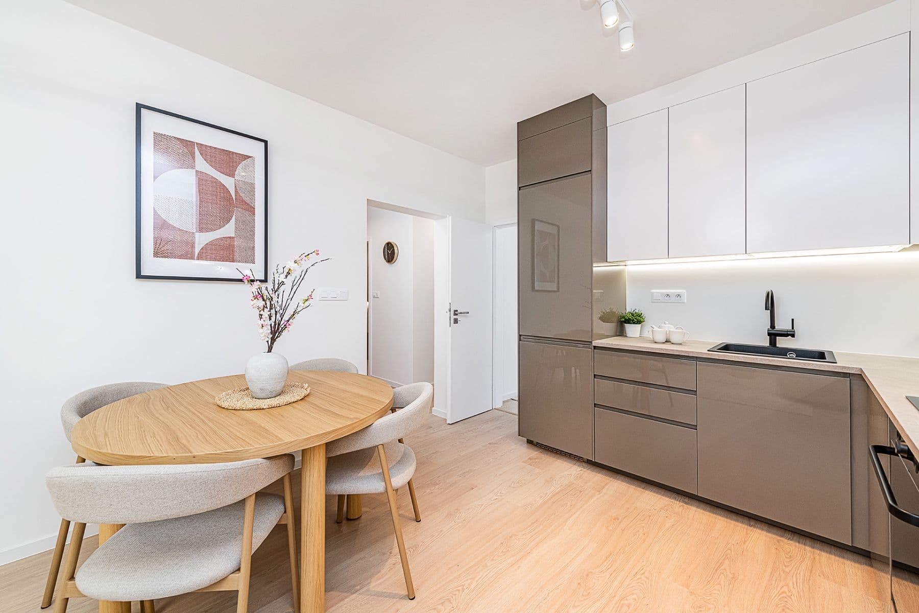 Prodej bytu 3+kk 57 m², K Lučinám, Praha, Praha Prodej bytu 3+kk 57 m², K Lučinám, Praha, Praha