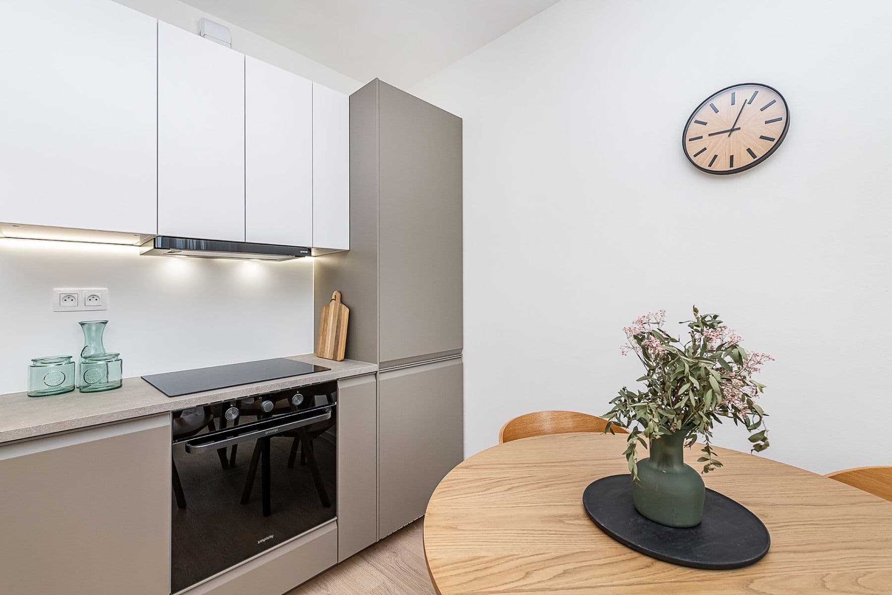 Prodej bytu 4+kk 70 m², Limuzská, Praha, Praha Prodej bytu 4+kk 70 m², Limuzská, Praha, Praha
