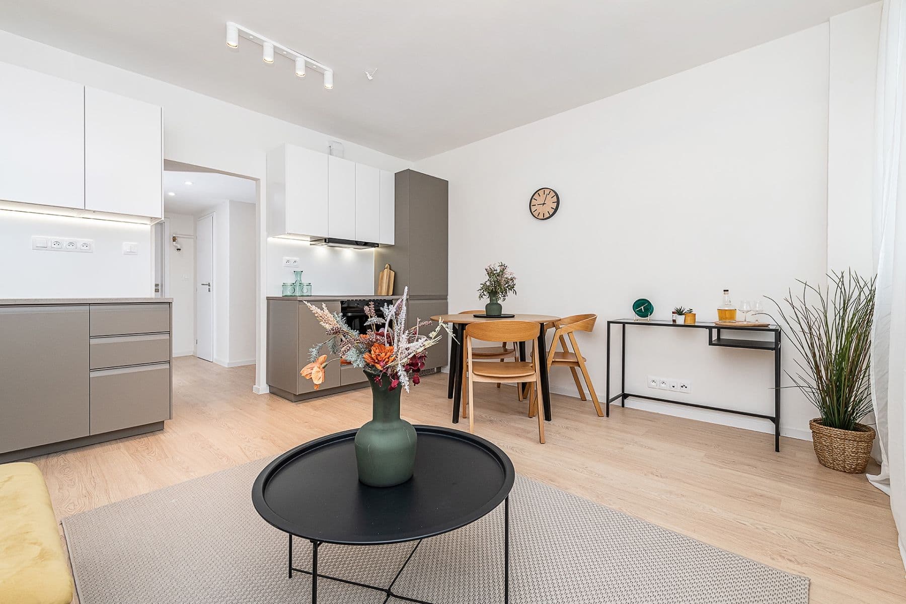 Prodej bytu 4+kk 70 m², Limuzská, Praha, Praha Prodej bytu 4+kk 70 m², Limuzská, Praha, Praha