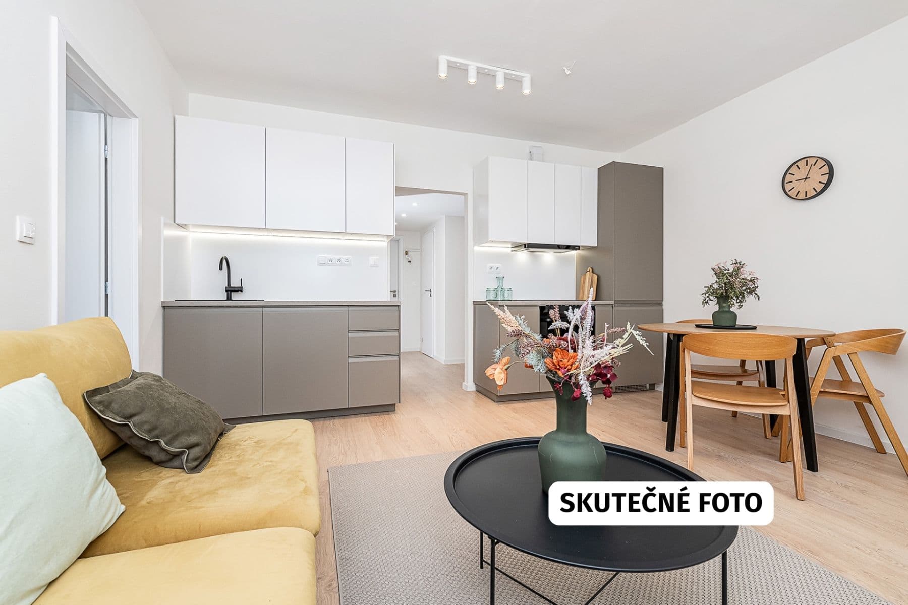Prodej bytu 4+kk 70 m², Limuzská, Praha, Praha Prodej bytu 4+kk 70 m², Limuzská, Praha, Praha
