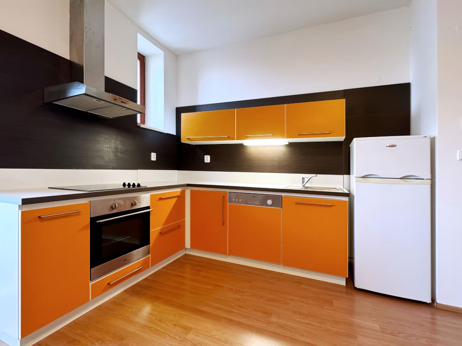 Pronájem bytu 1+kk 55 m², Hybešova, Brno, Jihomoravský kraj Pronájem bytu 1+kk 55 m², Hybešova, Brno, Jihomoravský kraj