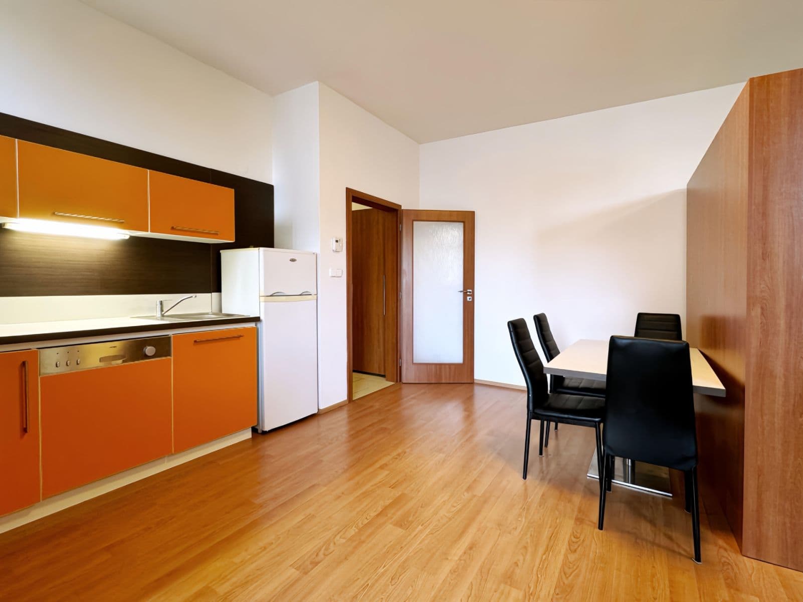 Pronájem bytu 1+kk 55 m², Hybešova, Brno, Jihomoravský kraj Pronájem bytu 1+kk 55 m², Hybešova, Brno, Jihomoravský kraj