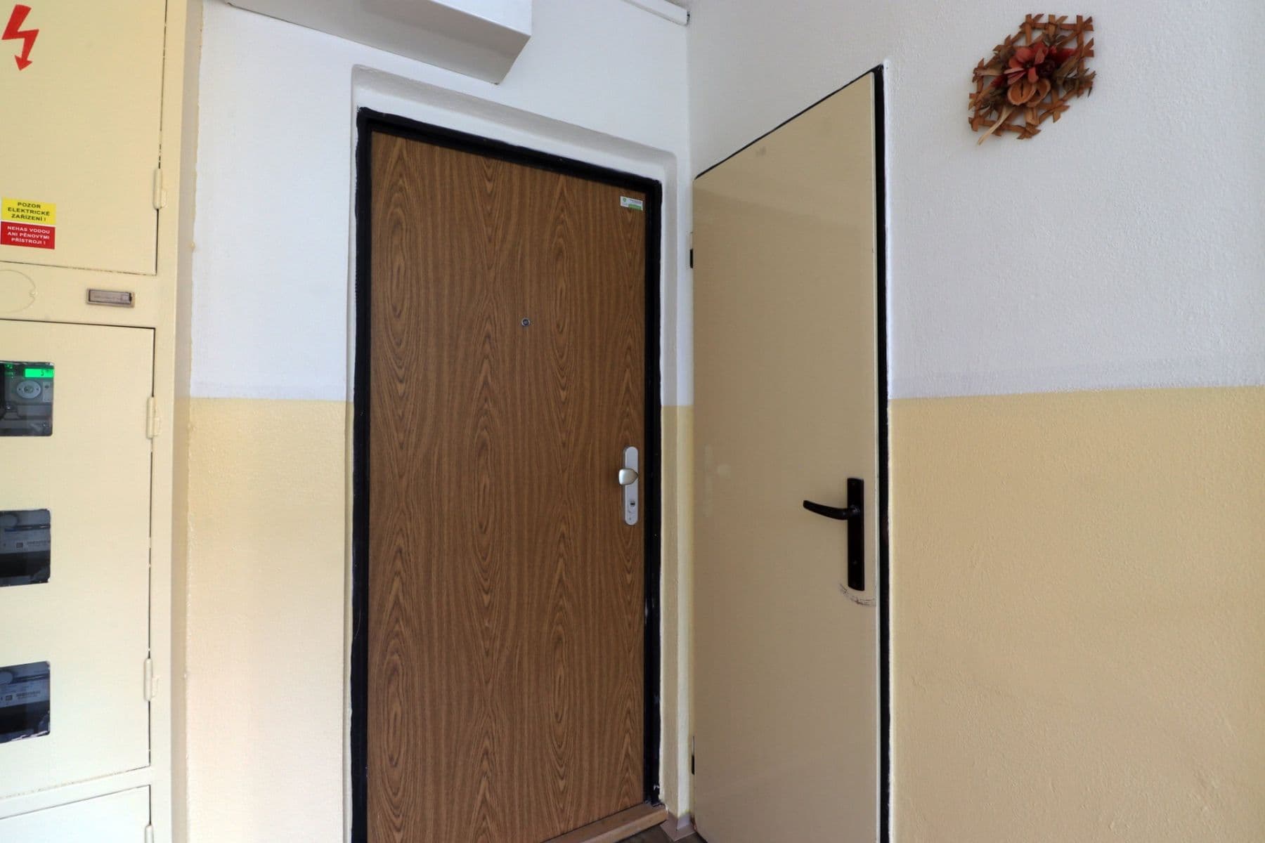 Pronájem bytu 1+kk 27 m², Ostravská, Kladno, Středočeský kraj Pronájem bytu 1+kk 27 m², Ostravská, Kladno, Středočeský kraj
