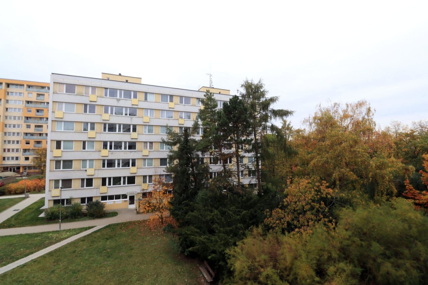 Pronájem bytu 1+kk 27 m², Ostravská, Kladno, Středočeský kraj Pronájem bytu 1+kk 27 m², Ostravská, Kladno, Středočeský kraj
