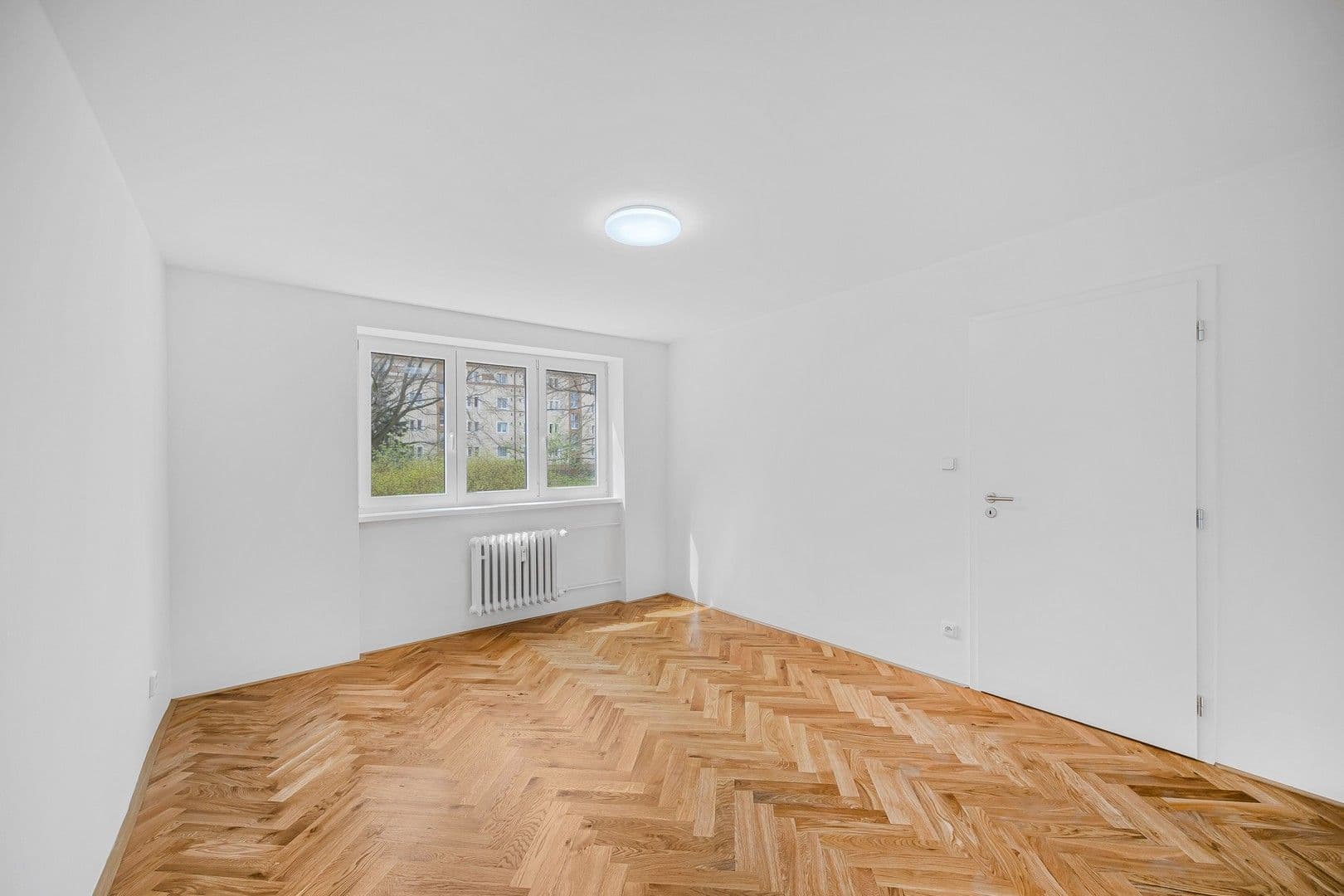 Pronájem bytu 2+1 55 m², Unhošťská, Kladno, Středočeský kraj Pronájem bytu 2+1 55 m², Unhošťská, Kladno, Středočeský kraj