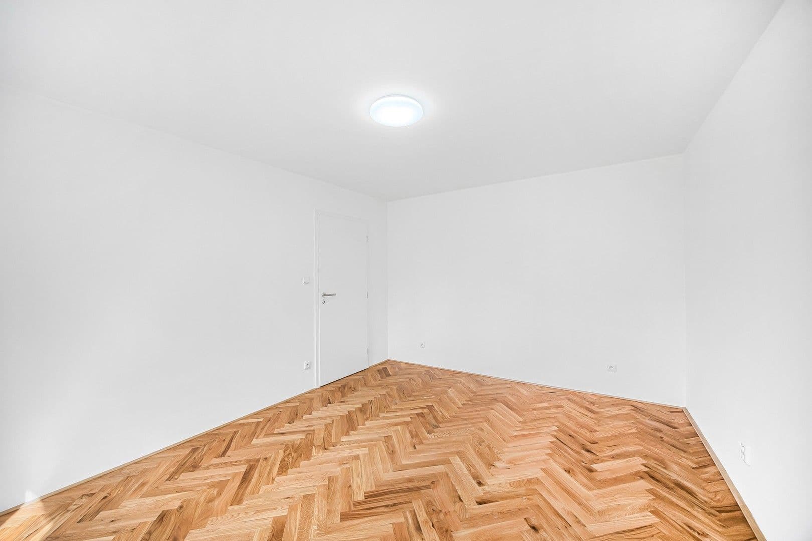Pronájem bytu 2+1 55 m², Unhošťská, Kladno, Středočeský kraj Pronájem bytu 2+1 55 m², Unhošťská, Kladno, Středočeský kraj