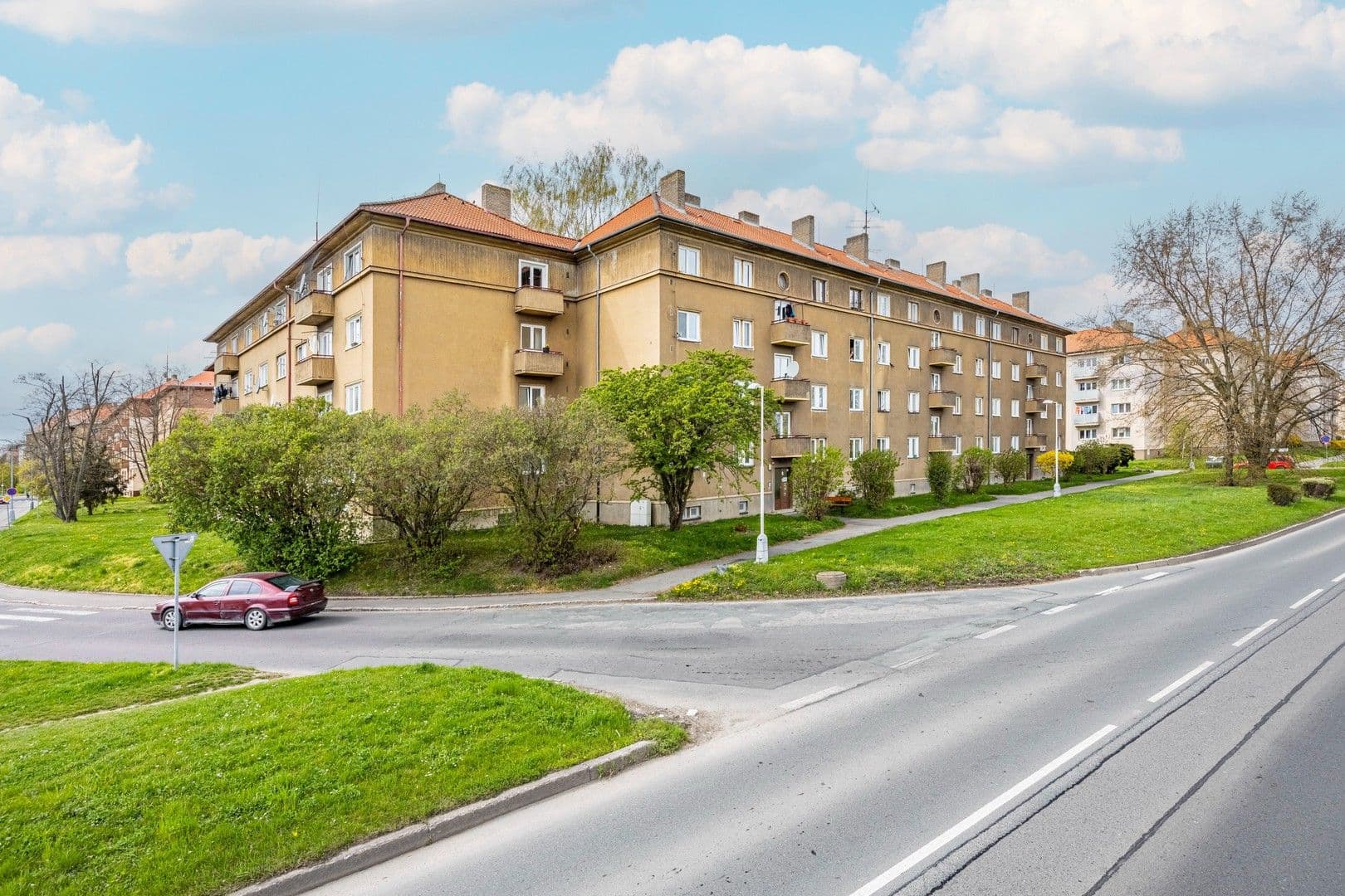 Pronájem bytu 2+1 55 m², Unhošťská, Kladno, Středočeský kraj Pronájem bytu 2+1 55 m², Unhošťská, Kladno, Středočeský kraj