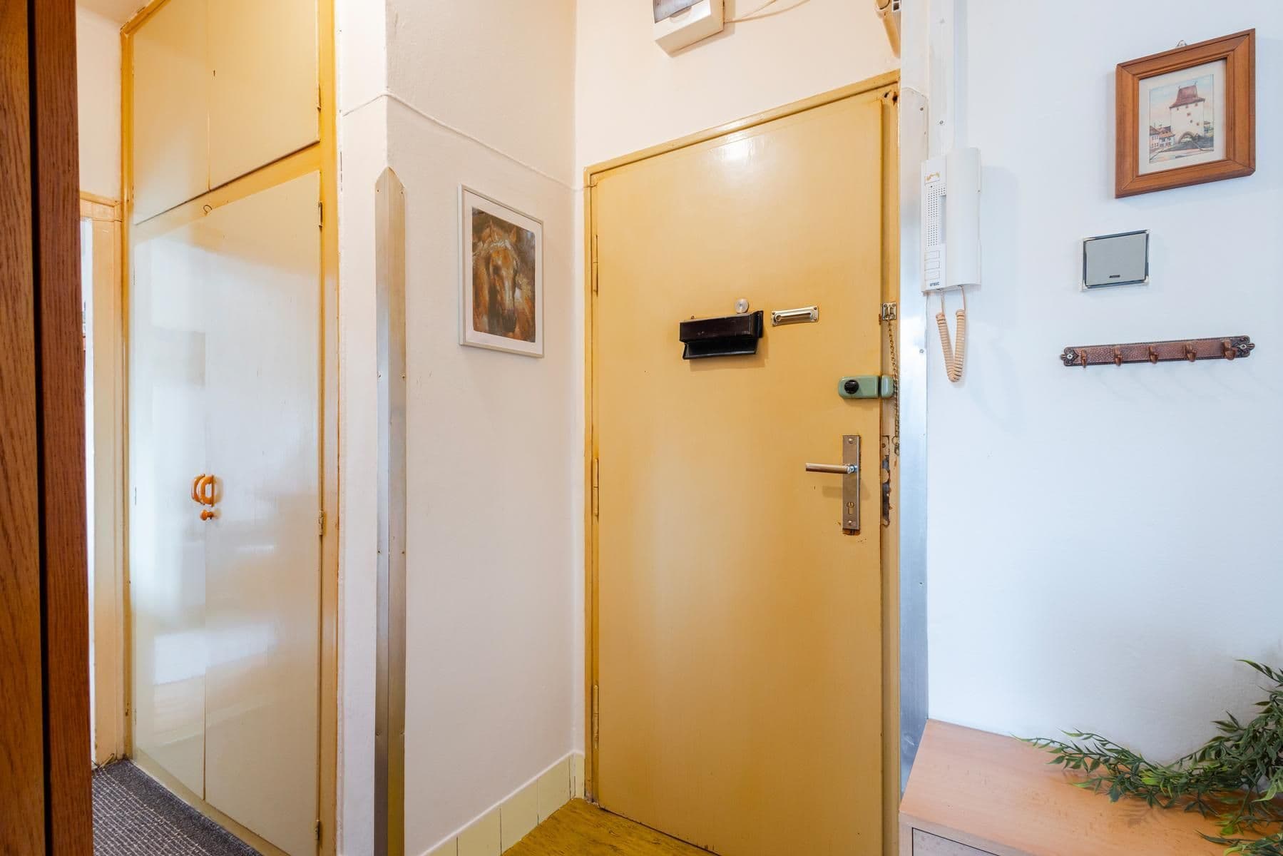 Prodej bytu 2+kk 48 m², Kpt. Jaroše, Beroun, Středočeský kraj Prodej bytu 2+kk 48 m², Kpt. Jaroše, Beroun, Středočeský kraj