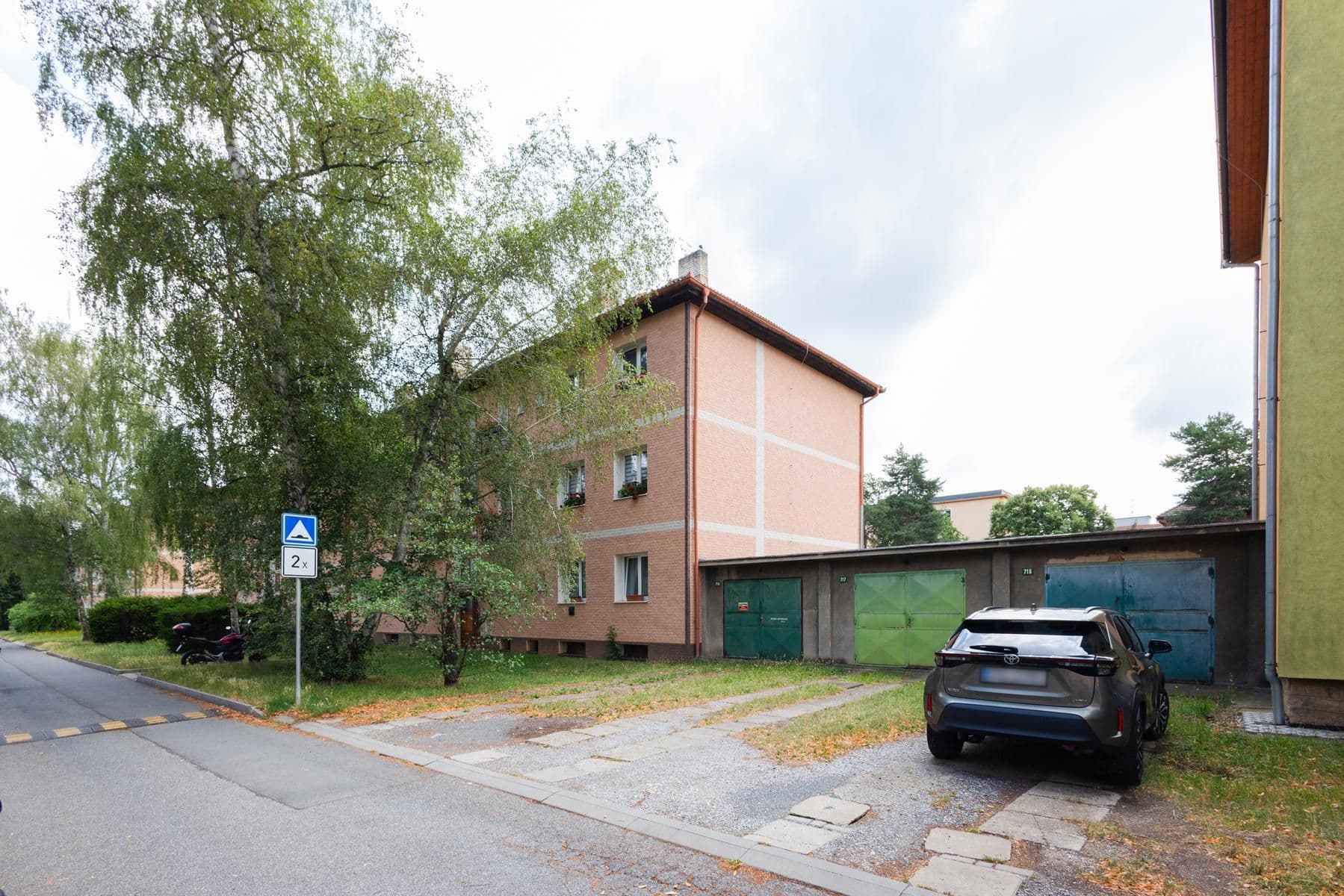 Prodej bytu 2+kk 48 m², Kpt. Jaroše, Beroun, Středočeský kraj Prodej bytu 2+kk 48 m², Kpt. Jaroše, Beroun, Středočeský kraj