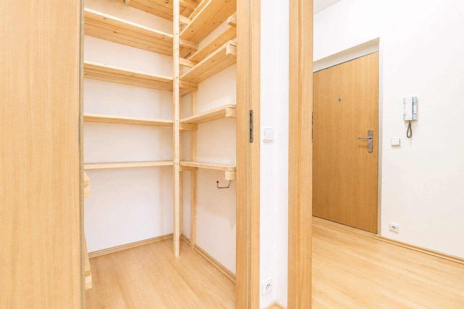 Pronájem bytu 2+kk 43 m², Vladycká, Praha, Praha Pronájem bytu 2+kk 43 m², Vladycká, Praha, Praha