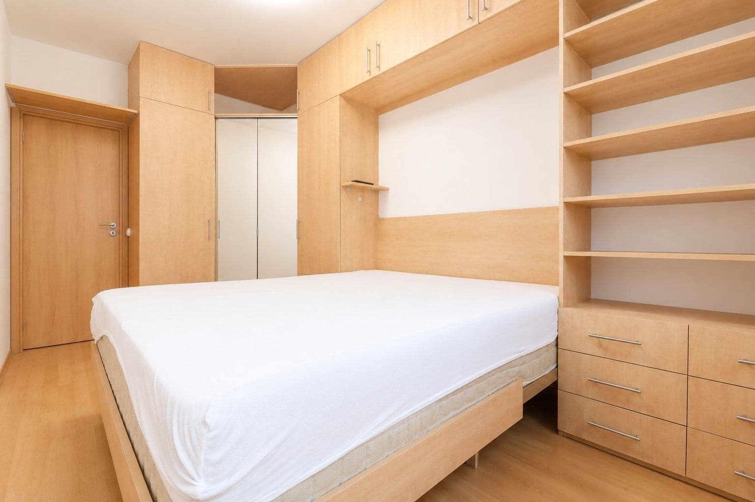 Pronájem bytu 2+kk 43 m², Vladycká, Praha, Praha Pronájem bytu 2+kk 43 m², Vladycká, Praha, Praha