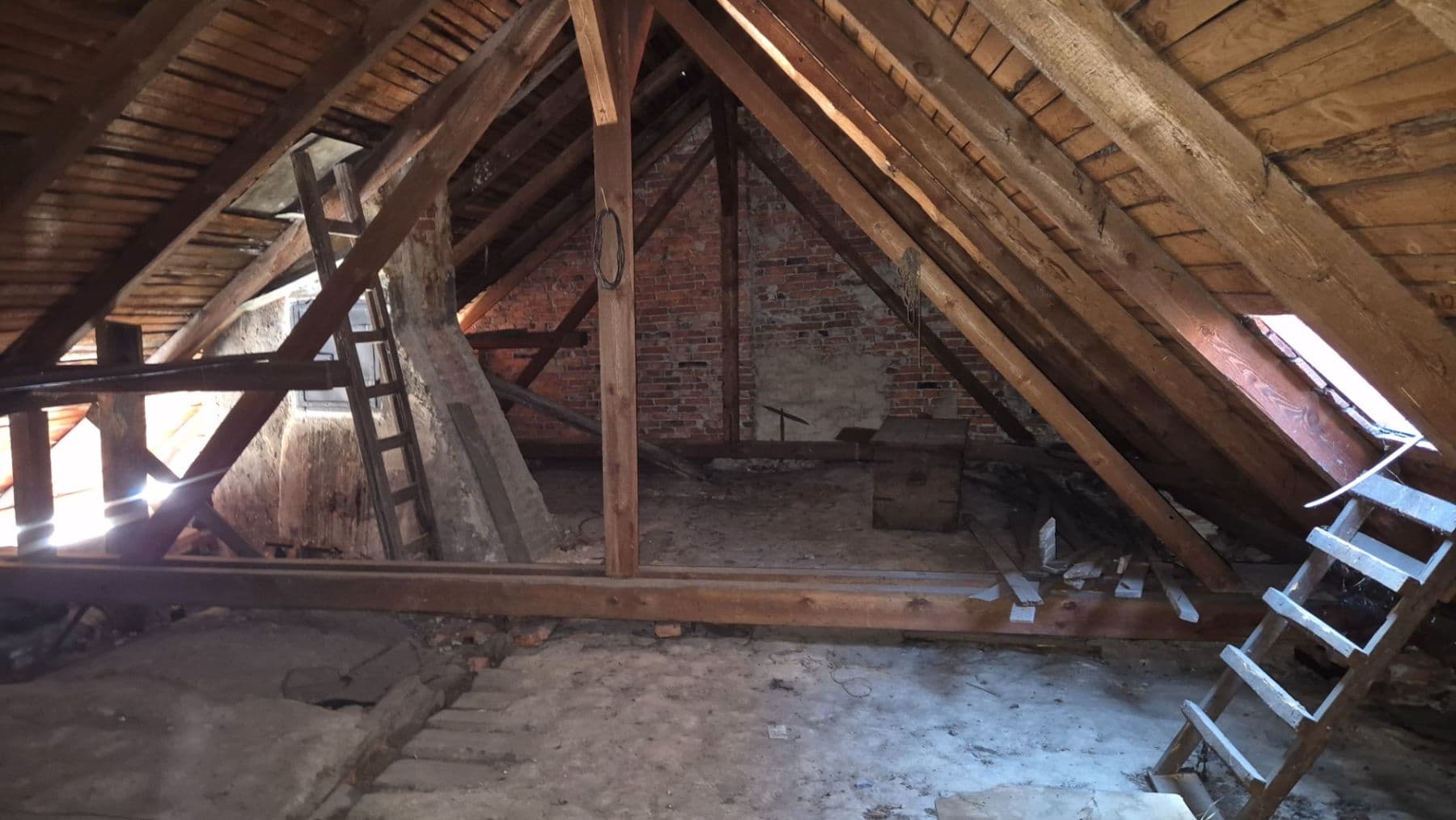 Prodej domu 200 m², pozemek 200 m², Radní, Netolice, Jihočeský kraj Prodej domu 200 m², pozemek 200 m², Radní, Netolice, Jihočeský kraj